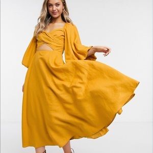 ASOS Edition - Open back Linen Midi Dress